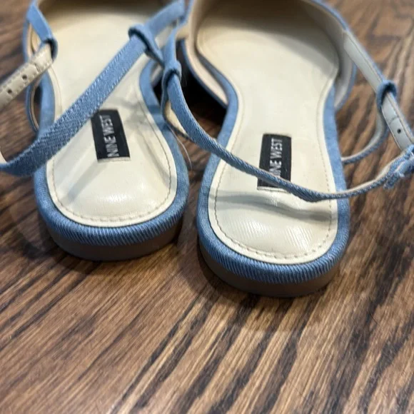 Nine West Blue Denim Pointed-Toe Slingback Flats Size 9 Great Condition! - Picture 3 of 4